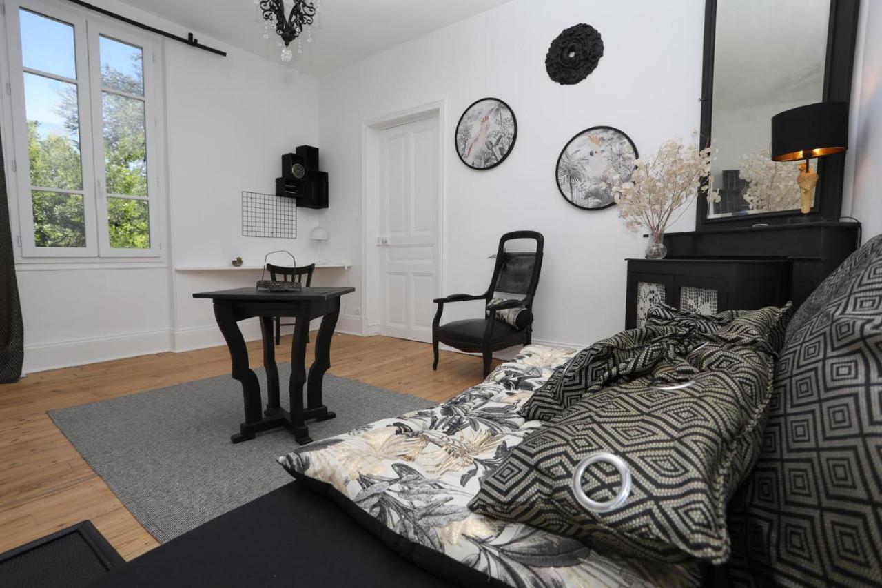 Apartament Demeure Urbaine Romans-sur-Isère Zewnętrze zdjęcie