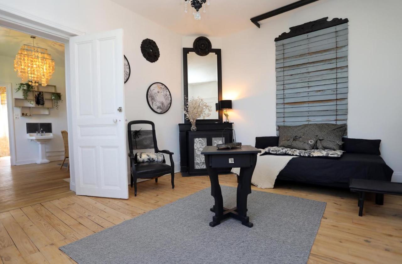 Apartament Demeure Urbaine Romans-sur-Isère Zewnętrze zdjęcie