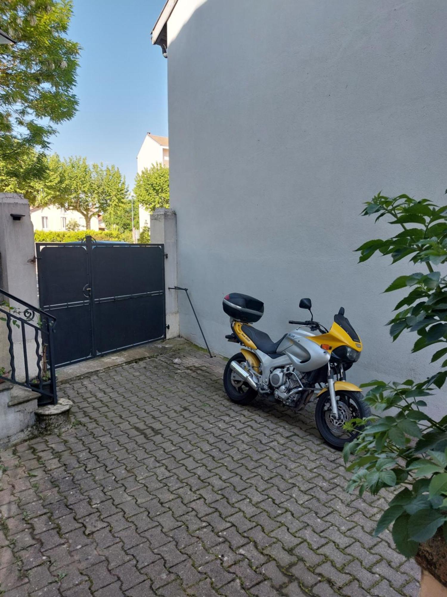 Apartament Demeure Urbaine Romans-sur-Isère Zewnętrze zdjęcie